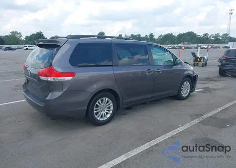 2011 Toyota Sienna Xle V6 из США, поврежденный, VIN 5TDYK3DC9BS084659